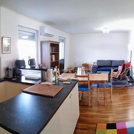 Family-Friendly Flat With Balcony Apartment Vienna Luaran gambar