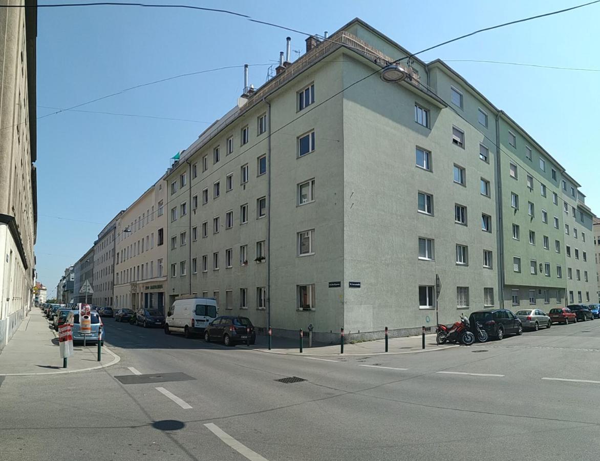 Family-Friendly Flat With Balcony Apartment Vienna Luaran gambar