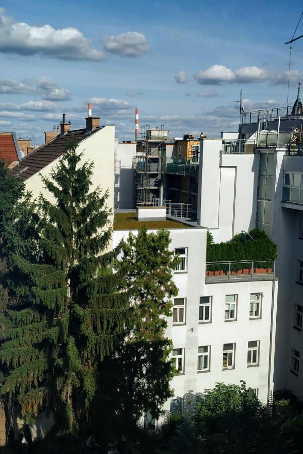 Family-Friendly Flat With Balcony Apartment Vienna Luaran gambar